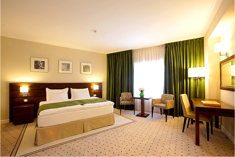 Hotel Capital Plaza